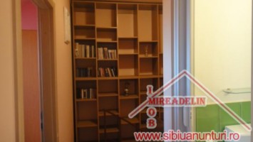 inchiriez-apartament-3-camere-vasile-aaron-4