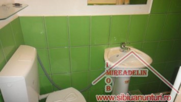 inchiriez-apartament-3-camere-vasile-aaron-8