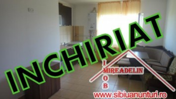 inchiriez-apartament-4-camere-100-mp-zona-garii