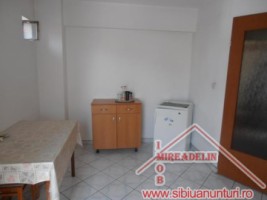 inchiriez-apartament-2-camere-b-dul-mihai-viteazu-3