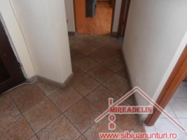 inchiriez-apartament-2-camere-b-dul-mihai-viteazu-6