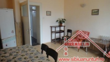 inchiriez-apartament-2-camere-85-mp-piata-cibin-4