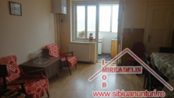 inchiriez-apartament-2-camere-85-mp-piata-cibin-5