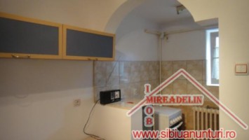 inchiriez-apartament-2-camere-zona-milea-4