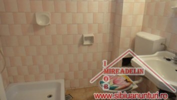 inchiriez-apartament-2-camere-zona-centrala-3