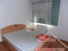 inchiriez-apartament-3-camere-zona-mihai-viteazu-3