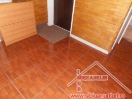 inchiriez-apartament-3-camere-zona-mihai-viteazu-8