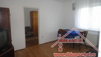 vand-apartament-3-camere-hipodrom-ii-1