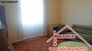 inchiriez-apartament-2-camere-piata-cluj