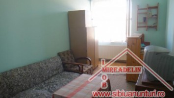 inchiriez-apartament-2-camere-piata-cluj-3