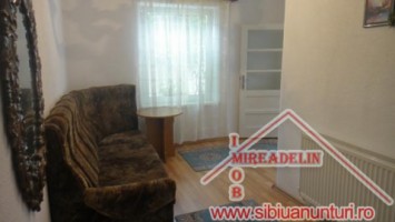 inchiriez-apartament-2-camere-105-mp-terezian-3