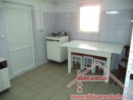 inchiriez-spatiu-comercial-40-mp-piata-cluj-4