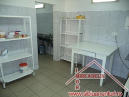 inchiriez-spatiu-comercial-40-mp-piata-cluj-5