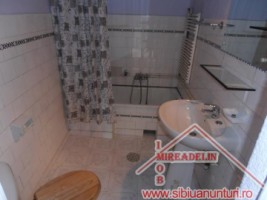 inchiriez-casa-2-camere-strand-5