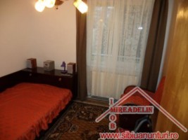 inchiriez-apartament-3-camere-strand-1