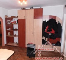 vand-apartament-4-camere-zona-vasile-aaron-6