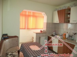 inchiriez-apartament-2-camere-valea-aurie-2