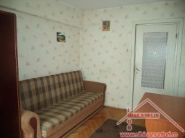 inchiriez-apartament-3-camere-zona-siretului-1