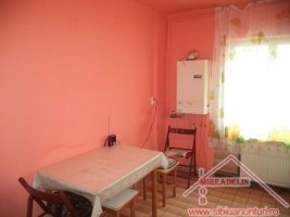 inchiriez-apartament-3-camere-zona-siretului-3