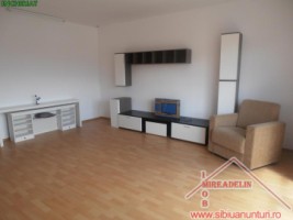 inchiriez-apartament-3-camere-la-vila-zona-garii