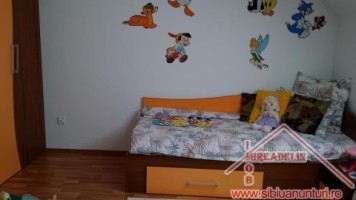 vand-casa-zona-calea-poplacii-7