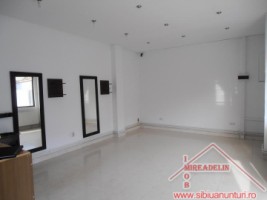 vand-spatiu-comercial-48-mp-zona-tiglari-1