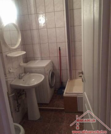 inchiriez-apartament-3-camere-calea-dumbravii-4