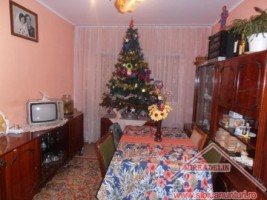 urgent-vand-apartament-3-camere-vasile-aaron-4