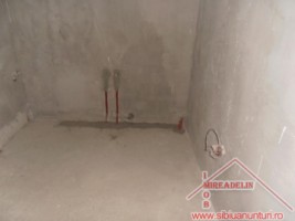 vand-apartament-34-camere-strada-rahovei-4