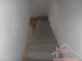 vand-apartament-34-camere-strada-rahovei-5