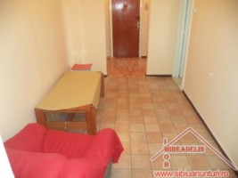 inchiriez-apartament-2-camere-mihai-viteazu-langa-biserica-4