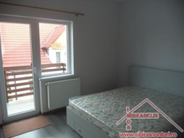 inchiriez-apartament-3-camere-zona-padurea-dumbrava-2