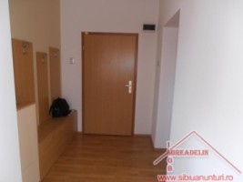 inchiriez-apartament-3-camere-zona-calea-poplacii-5