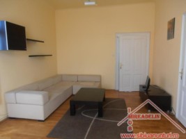 inchiriez-apartament-2-camere-ultracentral-in-centrul-istoric-4