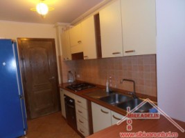 inchiriez-apartament-2-camere-b-dul-mihai-viteazu-1