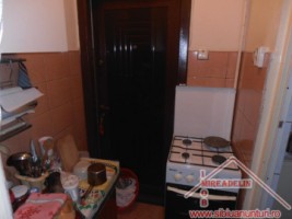 vand-garsoniera-zona-lazaret-2