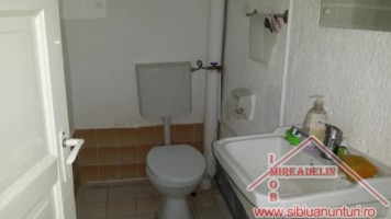 inchiriez-spatiu-70-mp-zona-piata-cibin-400-euro-cu-taxe-incluse-5