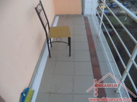 vand-apartament-3-camere-zona-cedonia-4