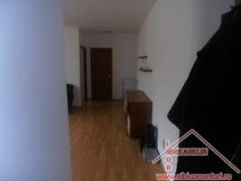 vand-apartament-2-camere-vasile-aaron-3