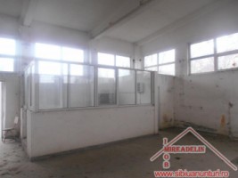 inchiriez-spatiu-comercial-pret-700-euro-tva-zona-terezian-2