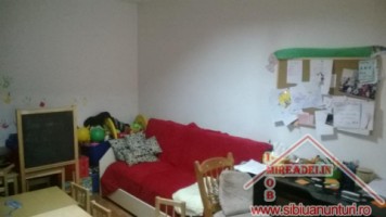 inchiriez-apartament-la-casa-in-zona-lazaret-6