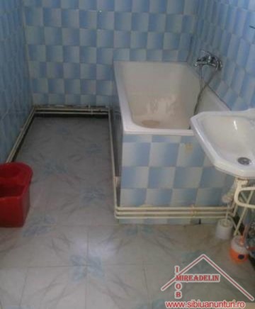 inchiriez-apartament-2-camere-zona-mihai-viteazul-4