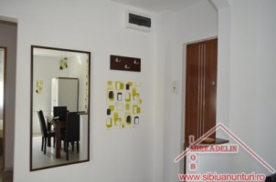 inchiriez-apartament-de-lux-3-camere-in-strand-1