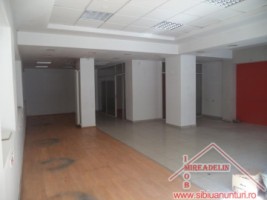 inchiriez-spatiu-comercial-zona-vasilea-aaron-3800-euro-tva-1