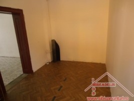 inchiriez-spatiu-comercial-zona-piata-cluj-1