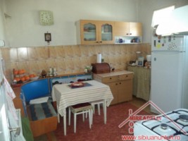 vand-apartamentgarsoniera-la-casa-zona-calea-poplacii-4