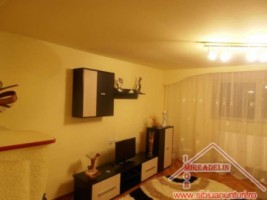 inchiriez-apartament-3-camere-la-casa-zona-gusterita-2