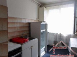 inchiriez-apartament-2-camere-zona-vasile-milea-2