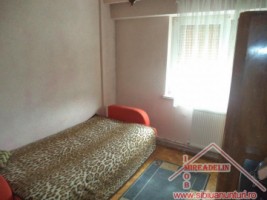 inchiriez-apartament-3-camere-zona-vasile-milea-3