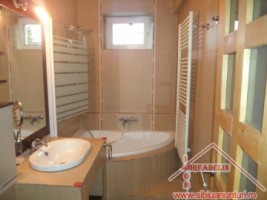 vand-apartament-3-camere-zona-cedonia-4